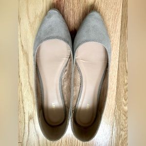 Old Navy Beige Pointed Ballet Flats